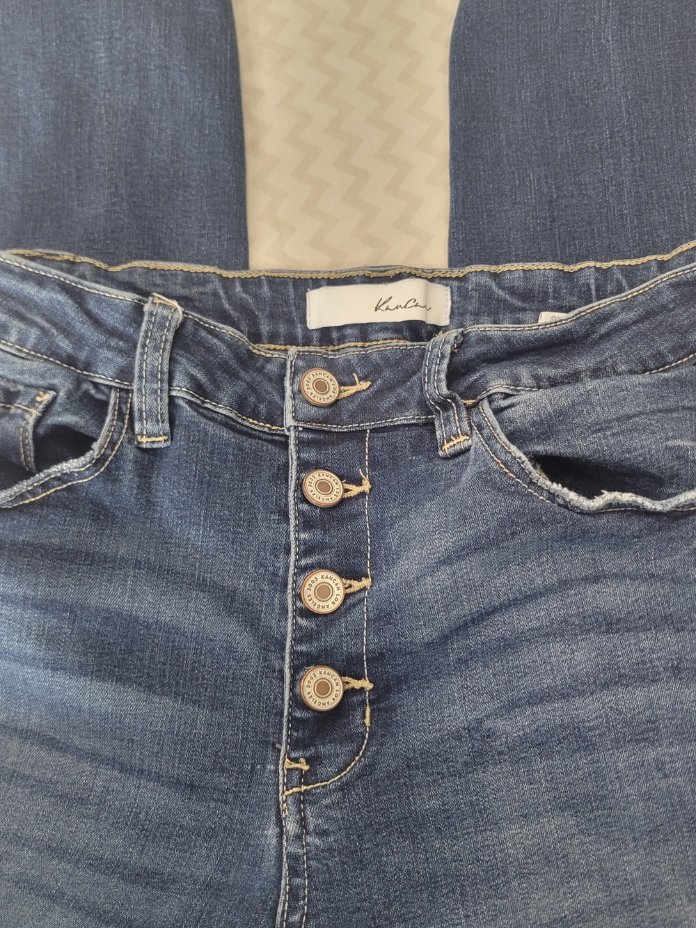 KanCan Women’s Straight Leg Jeans - Dark Blue Wash
